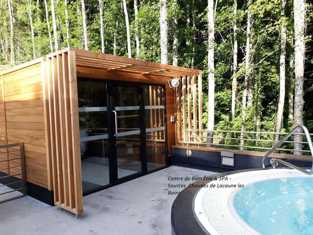 Hotel Au Pavillon Du Frene Lacaune Exteriör bild
